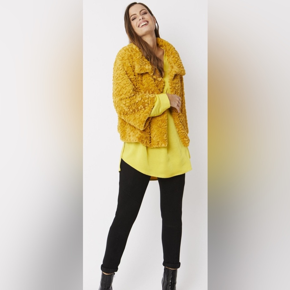 Jayley Collection Faux Fur Teddy Jacket in Yellow, One Size